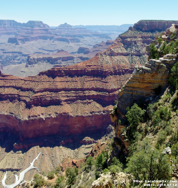 49810CrExSaDe - East along the Rim Trail toward Yavapai Point - the Visitor Center